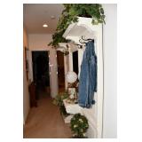 526-Hallway