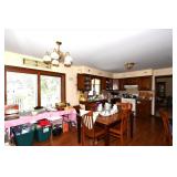 037-Kitchen