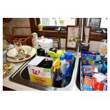 048-Kitchen