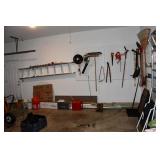 737-Garage