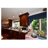 3Kitchen (5) 3Kitchen (5)