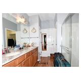 399-Bathroom 399-Bathroom