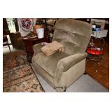 0307-Family Room