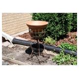 1043-Front Yard