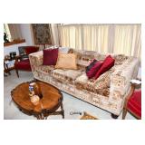084-Family Room