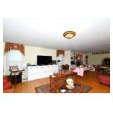 0037-Family Room
