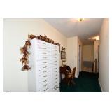 1057-Hallway