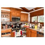 02 Kitchen 177