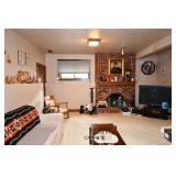 05 Family Room 4