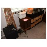 285-Family Room
