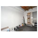 516-Garage 516-Garage