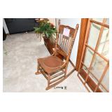 190-Family Room