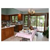 0252-04 Kitchen 115 0252-04 Kitchen 115