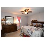 392-Family Room