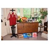 064-Living Room