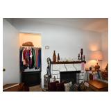 132-03 Family Room  (4)