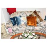 134-03 Family Room  (6)