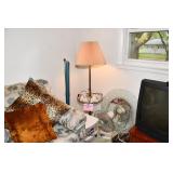 139-03 Family Room  (11)