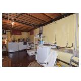 610-11 Utility Room  (2)