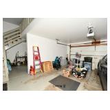 1050-Garage