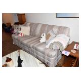 0102-Living Room