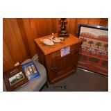 222-Family Room