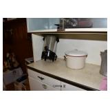 834-Basement