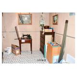 0869-Storage Room