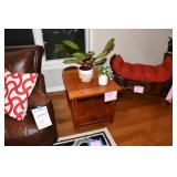 0040-Living Room