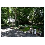 1184-Back Yard