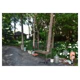 1193-Back Yard