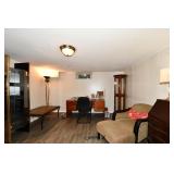 542-LL Living Room