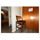 546-LL Living Room