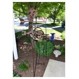 910-Front Yard
