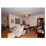 037-Family Room