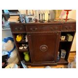 Deerfield Estate Sale