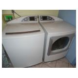 GE Profile Washer and Dryer(GAS)