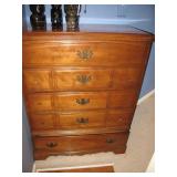 Maple dresser
