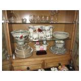 Lenox Winter Greetings dinnerware