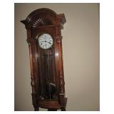 Pendulum wall clock