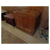 Oak Icebox