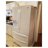 Double French door refrigerator