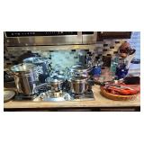 Kitchen Microwave; Food Storage Containers