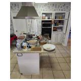 Kitchen Small Appliances, Pots, Pans, Baking pans