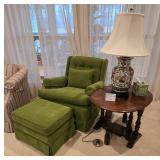 Ethan Allen Drop-leaf Gateleg Side Table