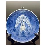 ROYAL COPENHAGEN CHRISTMAS PLATE 1959 Hans H. Hansen JULEN AT CHRISTMAS NIGHT 7"