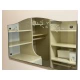 Venetian Style Etched Wall Mirror