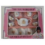 13-pc Porcelain Mini Tea Set with Teddy Bears 1996 The Toy Workshop 8+ Original Box