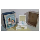 Ginny Doll Vanity 1970s period Vogue doll furniture original box and accessories toy collectible