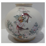 Lenox Serenade Globe Vase Birds Eating Fresh Tree Fruit Stamped 24K Gold